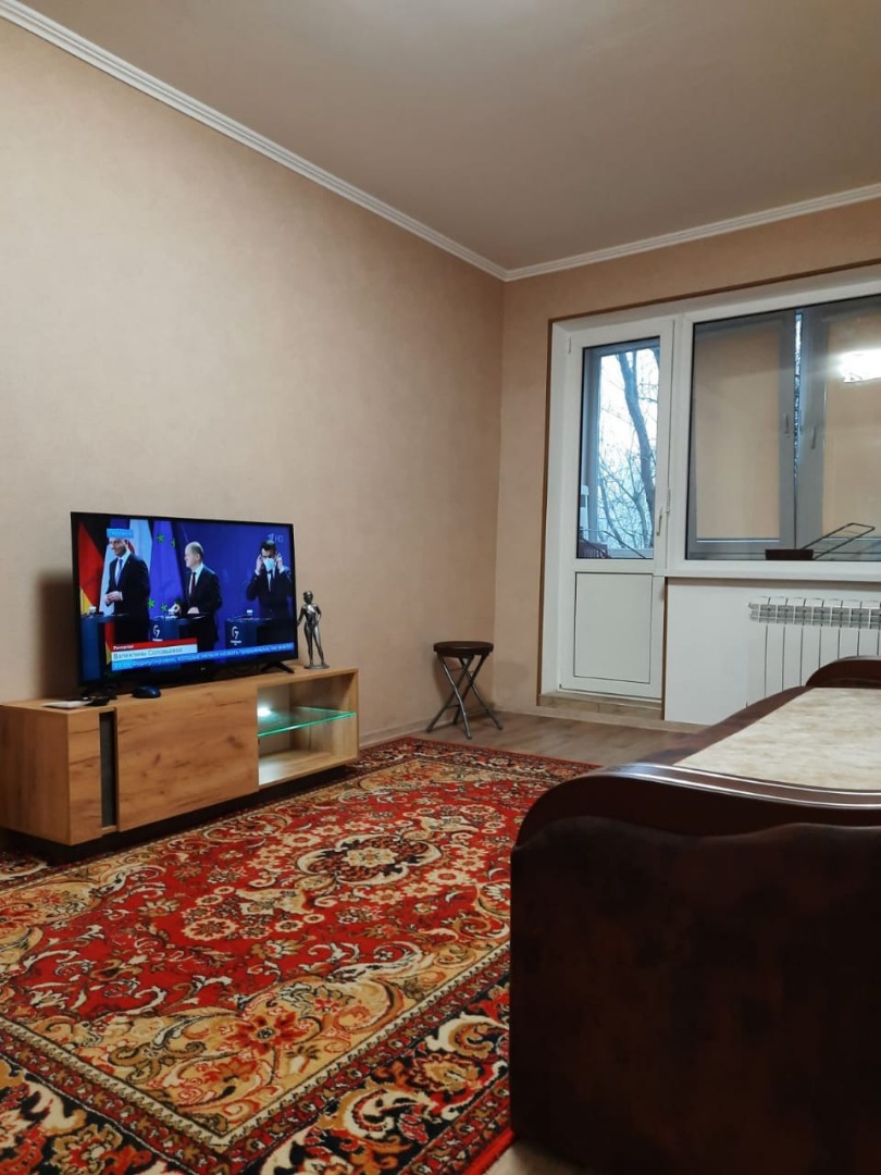 Продажа 2-комнатной квартиры, Симферополь, Героев Сталинграда улица,  д.33
