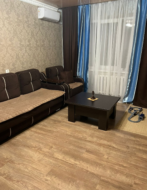 Продажа 2-комнатной квартиры, Симферополь, 1-й Конной Армии улица,  д.76